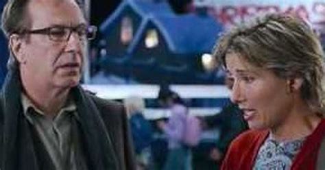 Emma Thompson Talks About Why She Won T Be Back For Love Actually Sequel And Breaks All Our