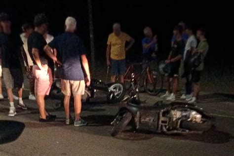 Incidente Stradale A Scoglitti Feriti Ragazzi Foto Quotidiano Di