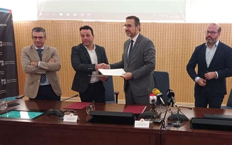 Convenio Entre El Ayuntamiento De Linares Y La Uja Para El Uso Mutuo De