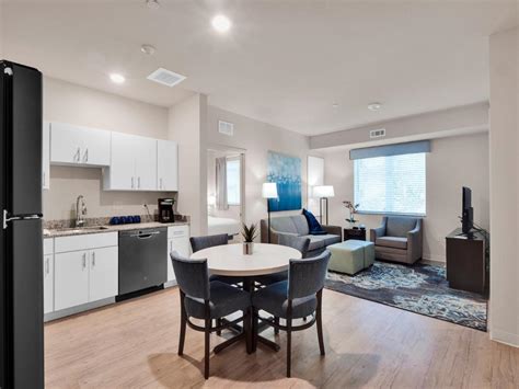 Two bedroom suites for 4-8 people in Durham | Suiteness — Stay connected