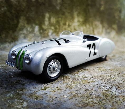 BMW 328 Roadster Mille Miglia 1940 Van Schuco 1 43