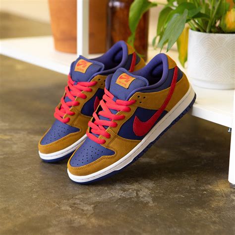 Nike Sb Dunk Low Reverse Papa Bear Rukus