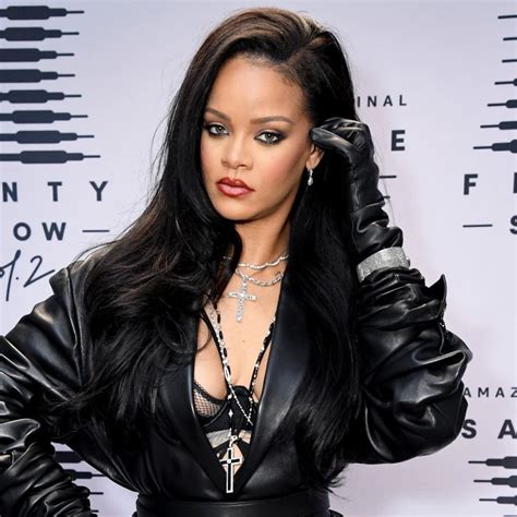 Pop Base On Twitter Rihannas Super Bowl Halftime Announcement Has