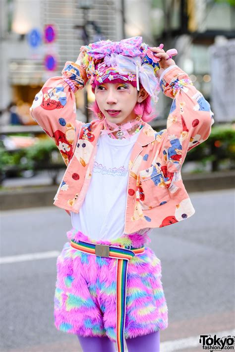 Tokyo Fashion 19 Year Old Japanese Idol Rikutama The Only Male