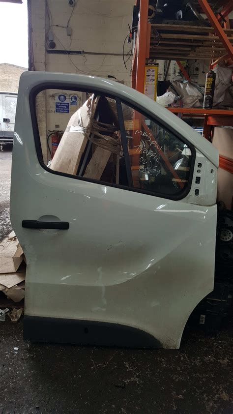 Renault Trafic MK3 20142018 Drivers OSF Front White Door Ov369 Store