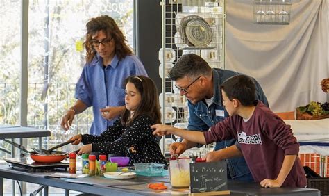 TALLERES PARA NIÑOS EN MÓN SANT BENET Sortir amb nens