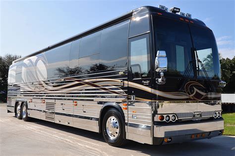 Liberty Coach M5253 Exterior Overview Custom Luxury Motorcoach