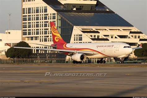 B LNZ Hong Kong Air Cargo Airbus A330 243F Photo By Fang Xiaoyu ID