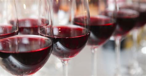 The 4 Red Wines You Need To Try If You Want To Learn About Red Wine