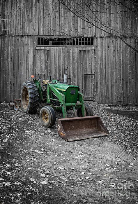 Old John Deere Tractor Photograph By Edward Fielding