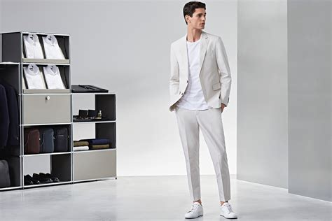 How To Wear Suits With Sneakers Hockerty Eduaspirant