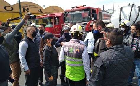 FOTOS Mercancía en cenizas 10 locales dañados por incendio en Mercado