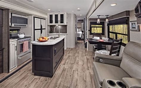 Rear Kitchen Travel Trailer With 2 Slides | Wow Blog