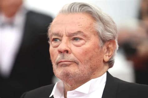 Alain Delon Face à La Mort Ces Derniers Instants En Famille Dévoilés