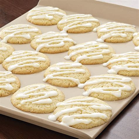 Stoneware Cookie Sheet - Shop | Pampered Chef US Site