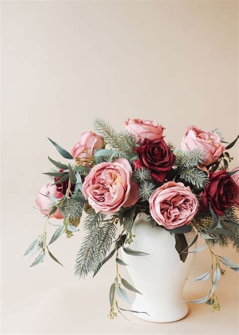 Pin by Simran's Garden & Studio on Flower arrangements | Christmas ...