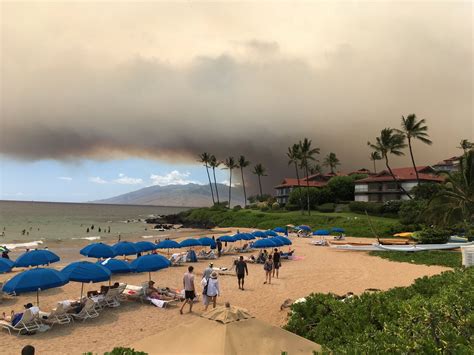 Hawaii's Maui Island wildfire forces evacuations