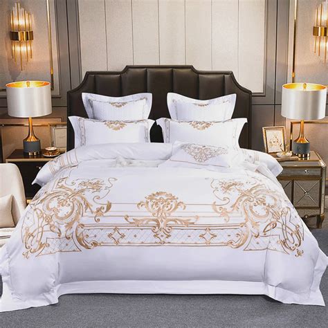 Luxury Egypt Cotton Palace Bedding Set Golden Embroidery Duvet Cover