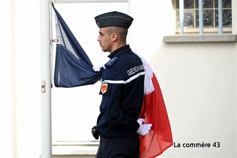 Un Caf Un Gendarme Deux Jours Pour Changer Et D Couvrir Les