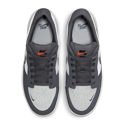 T Nis Nike Sb Force Masculino