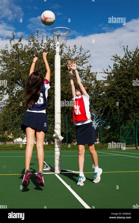 Netball Hi Res Stock Photography And Images Alamy