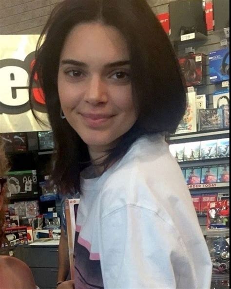 Kendall Jenner Without Makeup | Makeupview.co