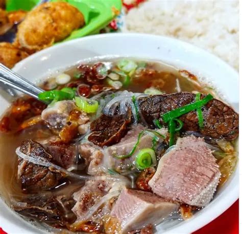 Hanya Di Kota Makassar Ini Rekomendasi Warung Sop Lidah Sapi Tidak