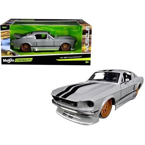 MAISTO METALNI MODEL AUTICA 1 24 1967 FORD MUSTANG GT 5 0 Magična oaza