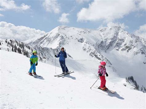 The Best Ski Resorts for Beginners | Ski Addict