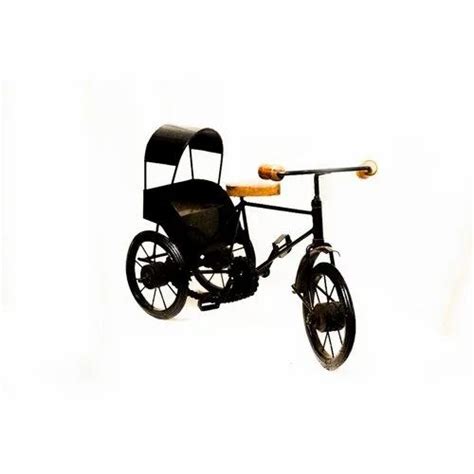 Wooden And Metal Antique Rickshaw Show Piece With Revolving Chain At Rs