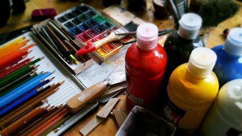 The Ultimate Guide To Oil And Acrylic Painting Supplies For Beginners