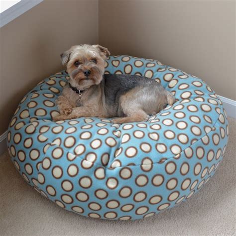 Fleece Dog Bed Tutorial - Dog Under My Desk