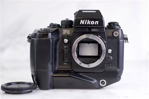 Nikon F F S Professional Mm Film Slr Camera With Mb Battery