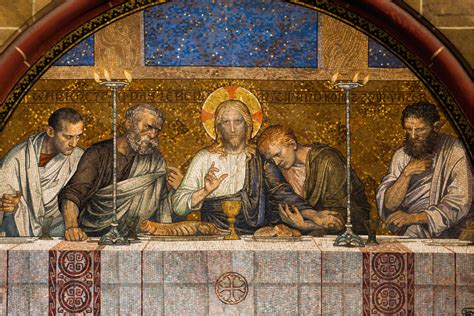 Ucapan Kamis Putih 2025: Makna dan Contohnya