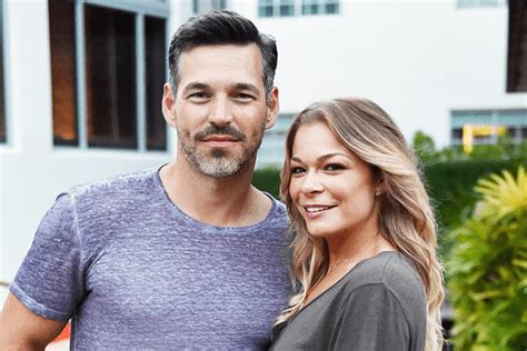 Eddie Cibrian And Wife Leann Rimes Love Wedding Pictures And Relationship