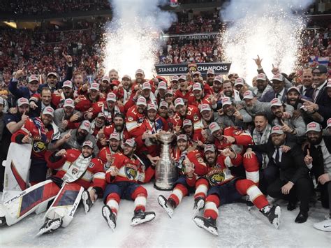 Panthers Win Their 1st Stanley Cup Top Oilers In Game 7 To Avoid