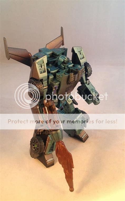 Minor Repaint Classics Hot Rod Two Tone TFW2005 The 2005 Boards