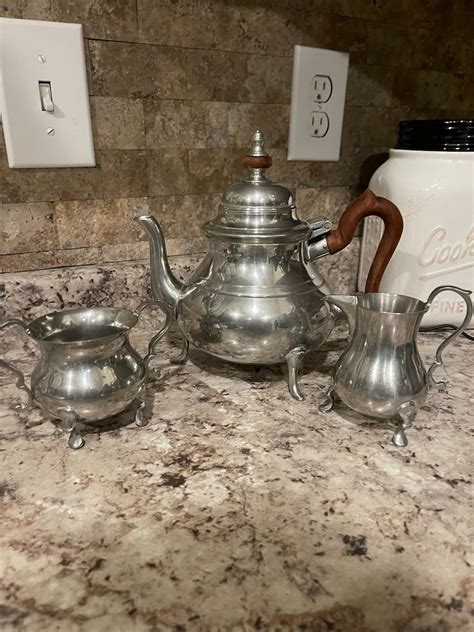 Colonial Williamsburg Pewter Coffee Tea Footed Pot STIEFF PEWTER 3pc