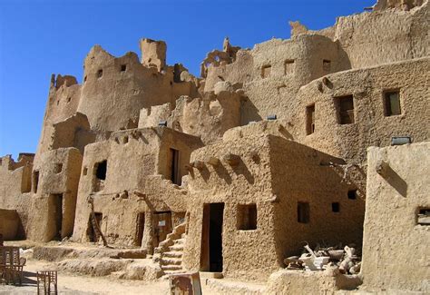 10 Top Tourist Attractions in Egypt (with Map & Photos) - Touropia