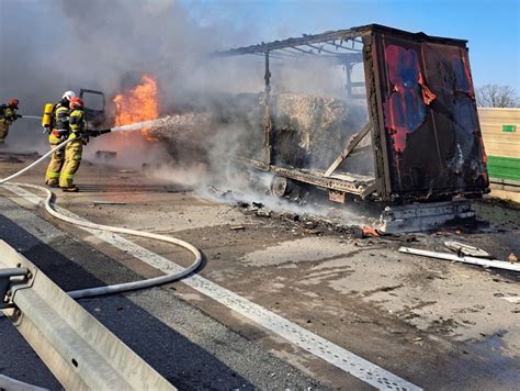 Pożar ciężarówki na 3 km A4 pod Zgorzelcem Autostrada zablokowana