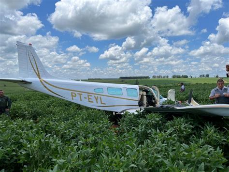 Avião que fez pouso forçado em Santa Cruz do Rio Pardo levava cocaína e