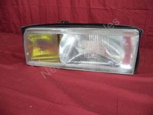 Nos Oem Cadillac Eldorado Seville Headlamp Light Right