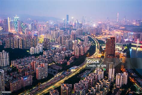 中国深センの街並み 深圳市のストックフォトや画像を多数ご用意 深圳市 湾 アジア大陸 Istock