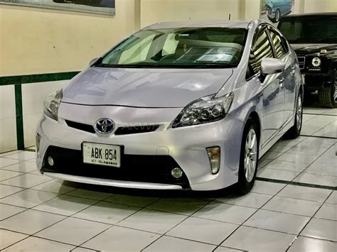 Toyota Prius S LED Edition 1 8 2012 For Sale In Lahore PakWheels