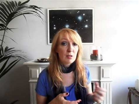 Horoscope Lion Octobre 2013 Avec Veerle YouTube