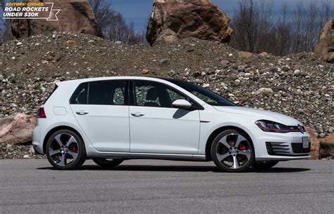 Editors Choice 2015 Volkswagen Golf Gti Driving