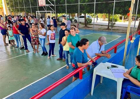 Prefeitura de Flores começa entregar carnês do Garantia Safra aos