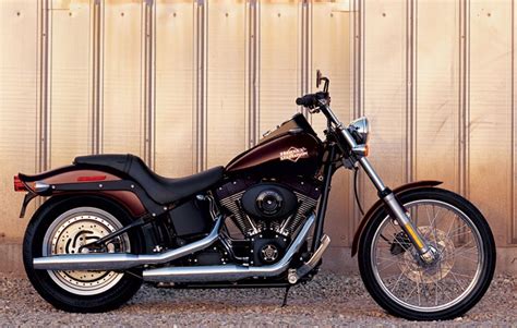 HARLEY-DAVIDSON Night Train (2004-2005) Specs, Performance & Photos ...