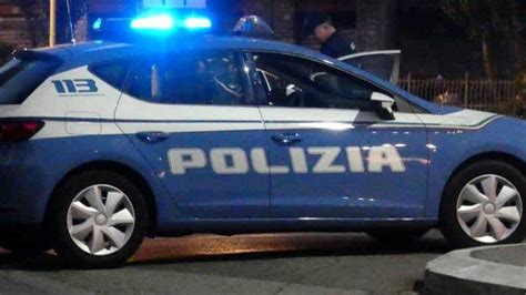 Ostia Trovato Morto Nel Camper Cadavere In Avanzato Stato Di