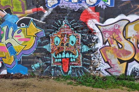 Graffiti La Rochelle Le Gabut Thierry Llansades Flickr